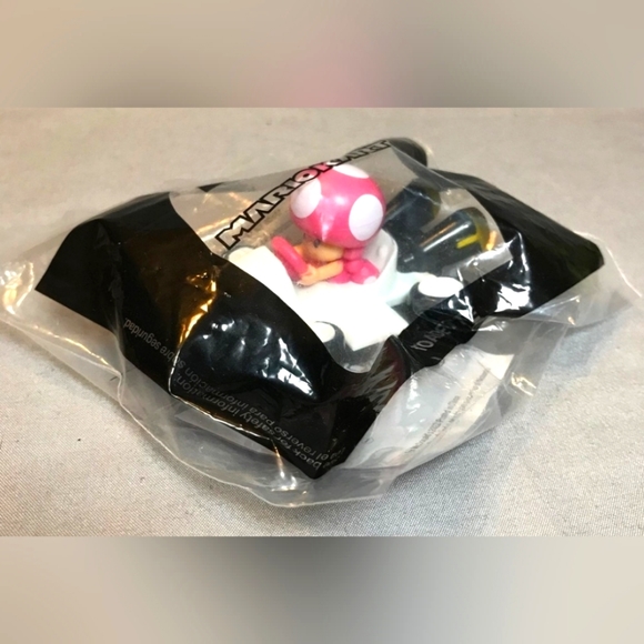 McDonald’s Super Mario Cart Mushroom Cart Mini Figure TOADETTE - Picture 1 of 2